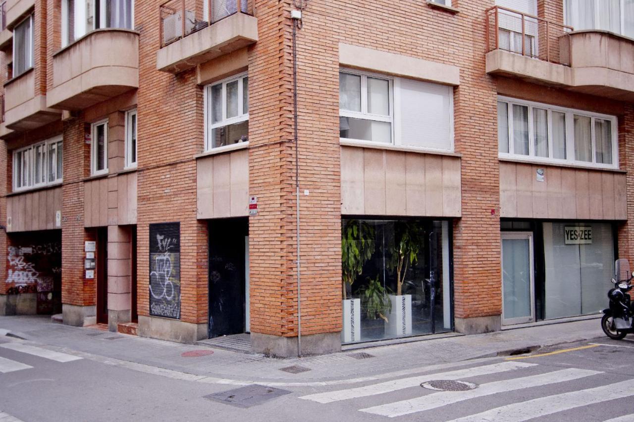 Barcelona City North Hostal Dış mekan fotoğraf
