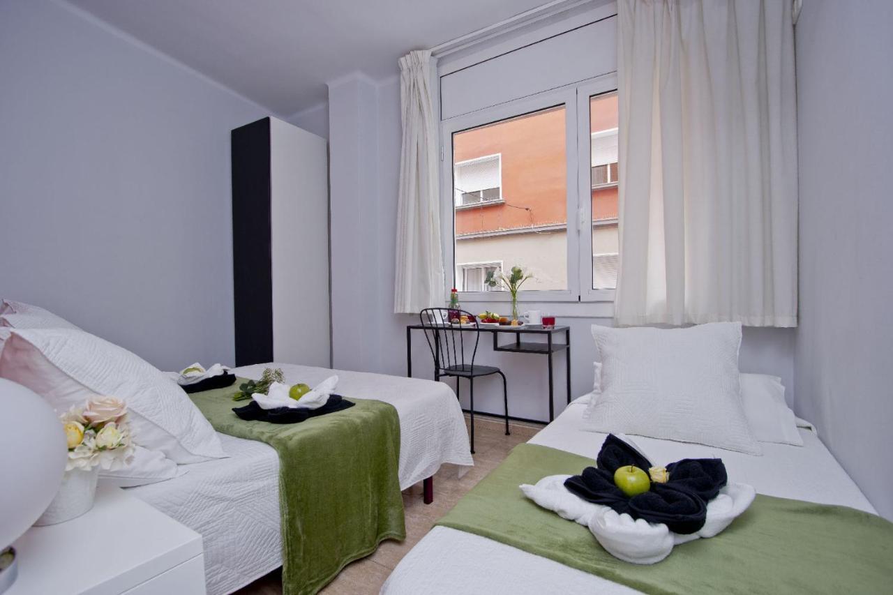 Barcelona City North Hostal Dış mekan fotoğraf