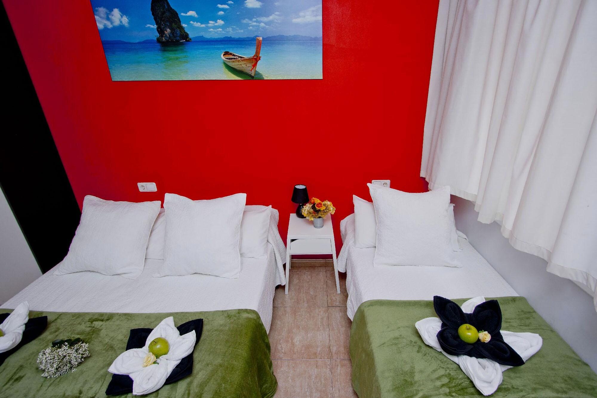Barcelona City North Hostal Dış mekan fotoğraf