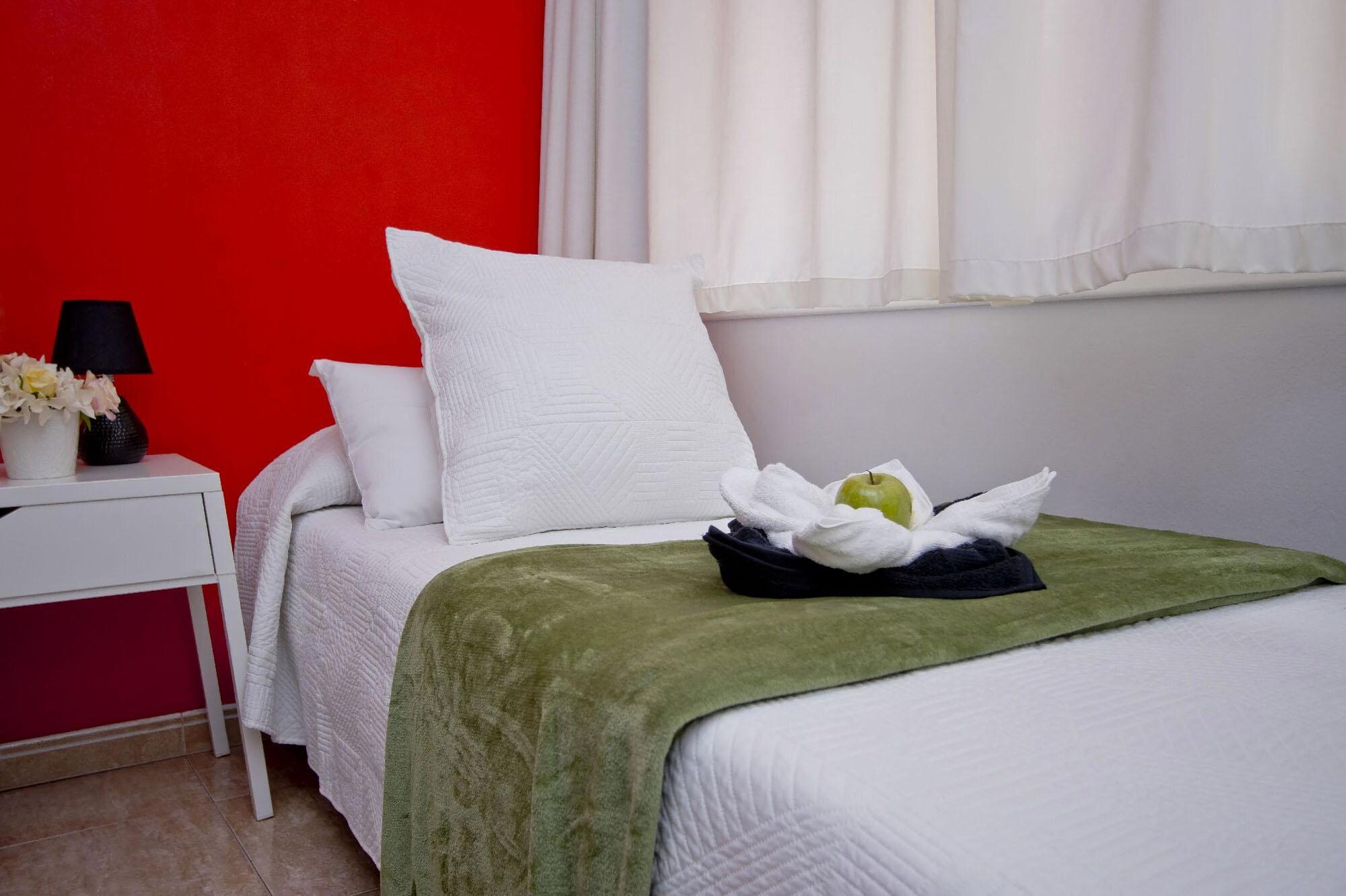 Barcelona City North Hostal Dış mekan fotoğraf
